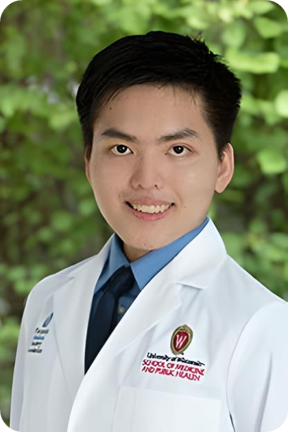 Portrait photo of Cuong P. Luu in white coat